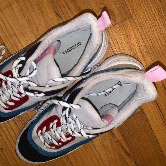 H&M shoes size 7 - Picture 3 of 4